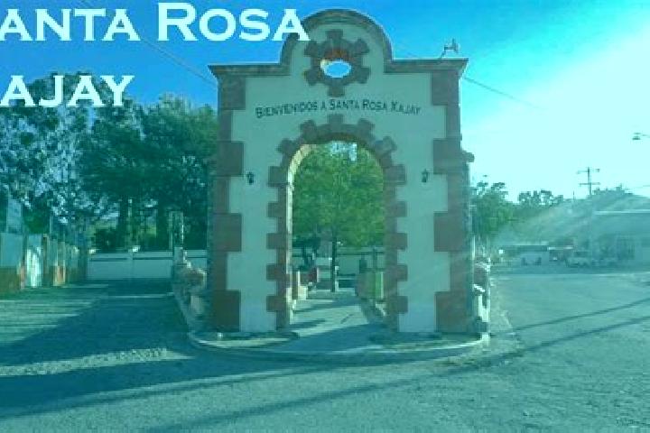 Elizabeth, 25 — Escort in Santa Rosa Xajay, Mexico