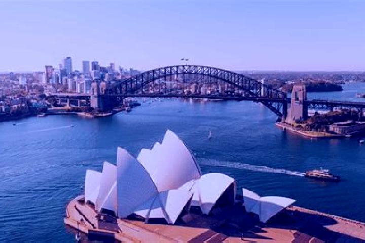 Elizabeth, 25 — Escort in Sydney, Canada