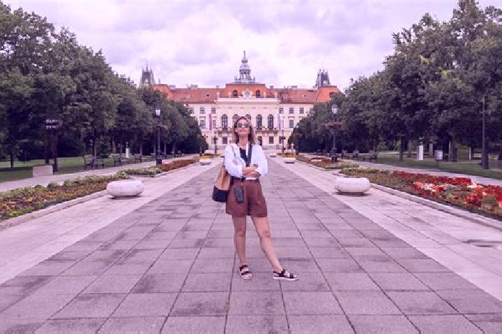 Elizabeth, 25 — Escort in Vilovo, Serbia