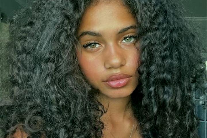 Elizabeth, 26, a red brown-eyed ebony companion based in Limontitla. Offering Party Girl, Couples, 69, A-Level. Available for incall and outcall, overnight b...