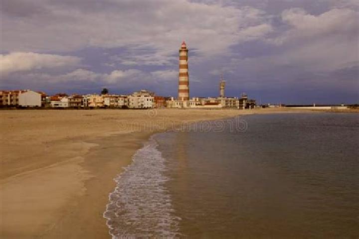 Elizabeth, 26 — Escort in Cabo da Praia, Portugal