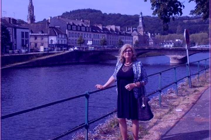 Elizabeth, 26 — Escort in Chateaulin, France