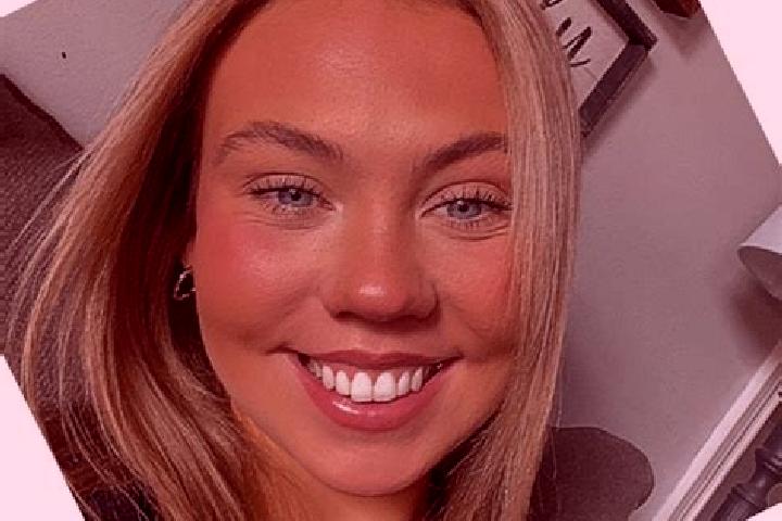 Elizabeth, 26 — Escort in Elkin, United States