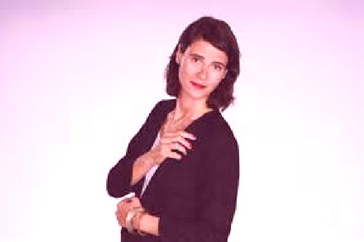 Elizabeth, 26 — Escort in Saint-Vit, France