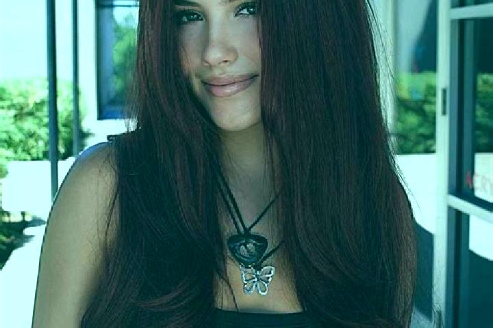 Elizabeth, 27, a auburn dark-eyed caucasian companion based in Ridder. Offering OWO, Erotic Massage, Roleplay. Available for incall and outcall, overnight bo...