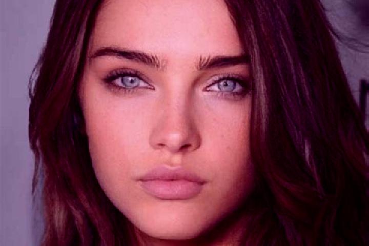 Elizabeth, 27, a brunette blue-eyed middle eastern companion based in Qurayyat. Offering CIM, Prostate Massage, Domination, GFE. Available for incall and out...