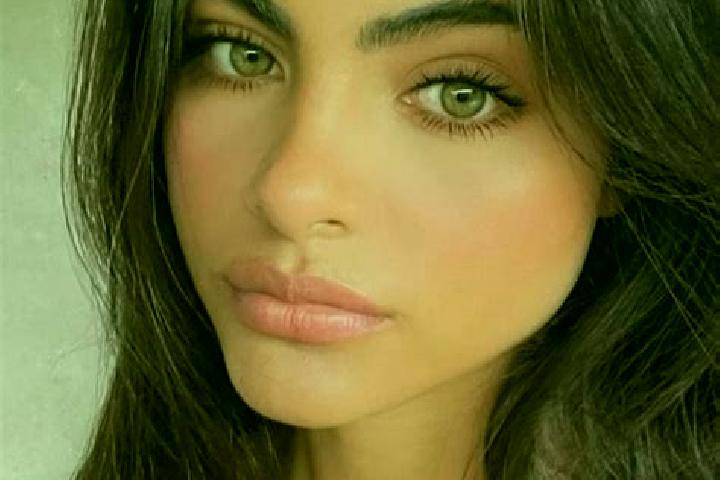 Elizabeth, 27, a brunette green-eyed mixed companion based in Terespol. Offering Prostate Massage, Tantra, GFE. Available for incall and outcall, day and eve...