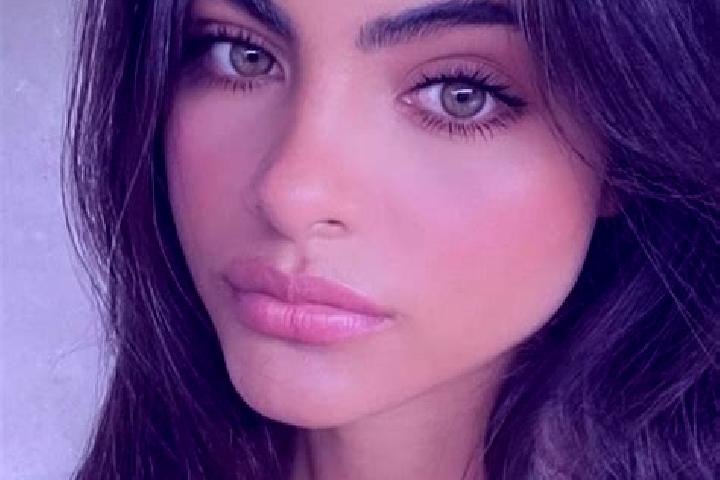 Elizabeth, 27, a chestnut dark-eyed indian companion based in Shevir. Offering A-Level, Domination, Duos, CIM, Fetish. Available for incall and outcall, over...