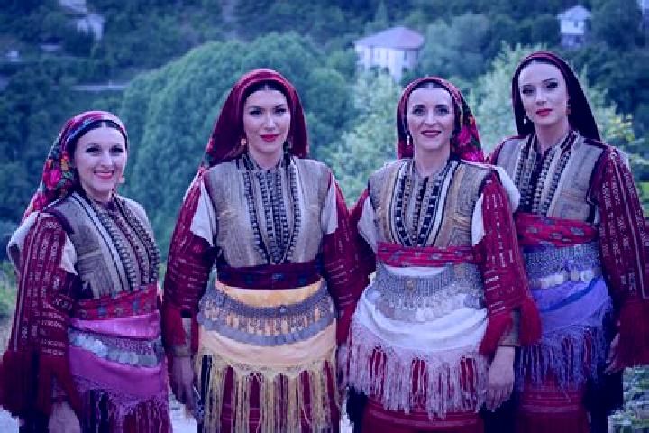 Elizabeth, 27 — Escort in Poroj, North Macedonia