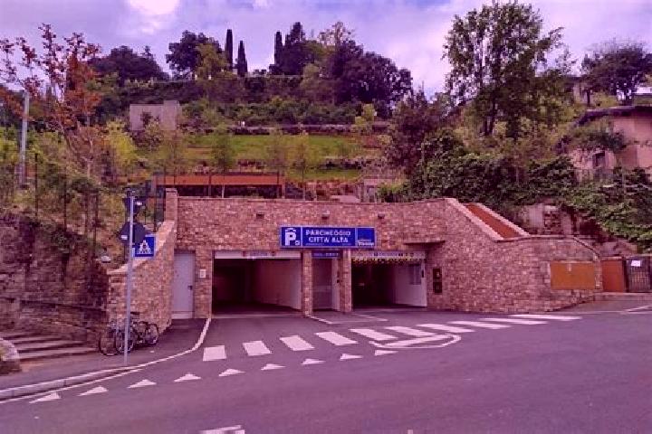 Elizabeth, 27 — Escort in San Vittore del Lazio, Italy