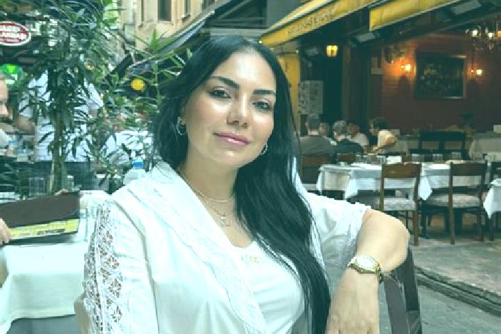 Elizabeth, 27 — Escort in Selamlar, Turkey