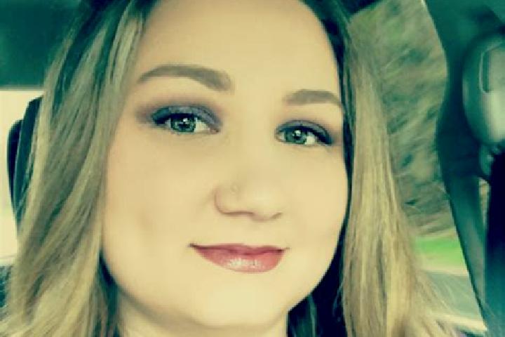 Elizabeth, 27 — Escort in South Thomaston, United States