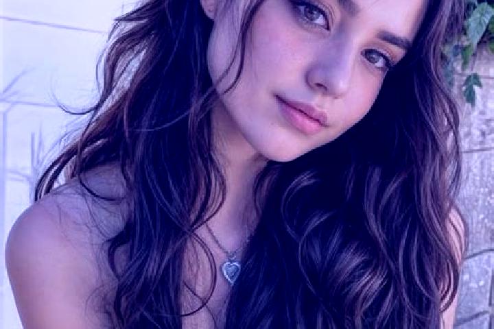 Elizabeth, 28, a auburn brown-eyed indian companion based in Primorskyi. Offering Girlfriend Experience, Duos, A-Level. Available for incall and outcall, ove...