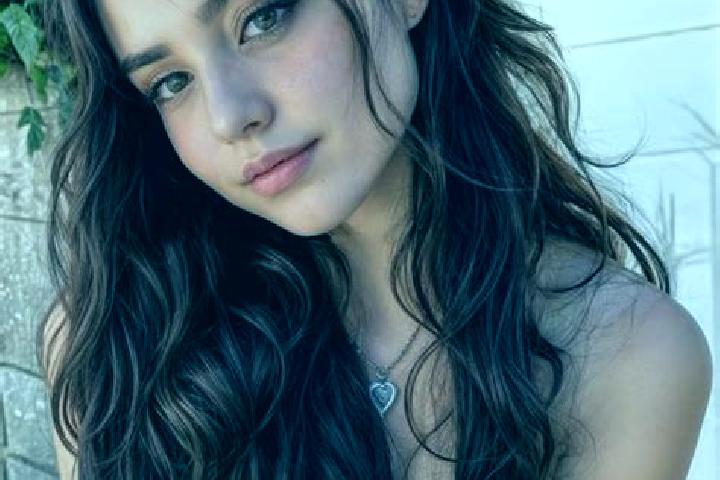 Elizabeth, 28, a auburn hazel-eyed caribbean companion based in Matawaimaringu. Offering Fetish, OWO, Prostate Massage. Available for incall and outcall, ove...