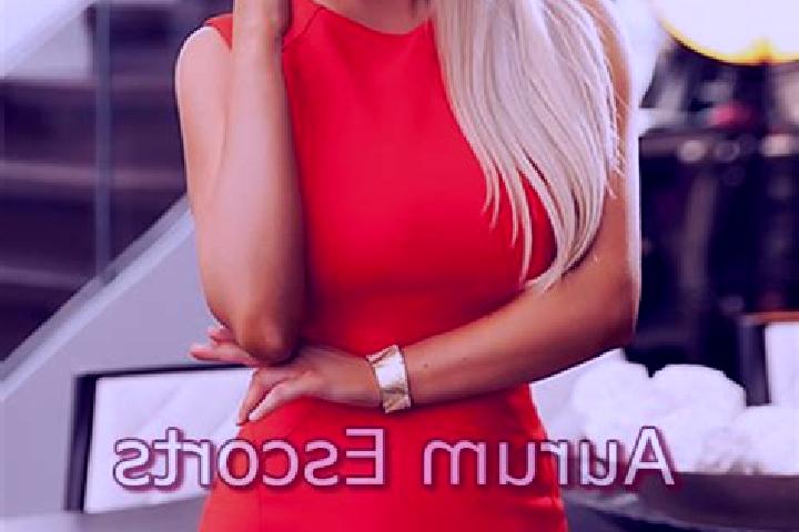 Elizabeth, 28, a blonde amber-eyed indian companion based in Tuhelj. Offering Dinner Date, Domination, Fetish. Available for incall and outcall, day and even...