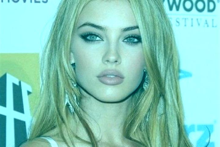 Elizabeth, 28, a blonde hazel-eyed mediterranean companion based in San Jose Tzal. Offering Prostate Massage, Party Girl, Striptease. Available for incall an...