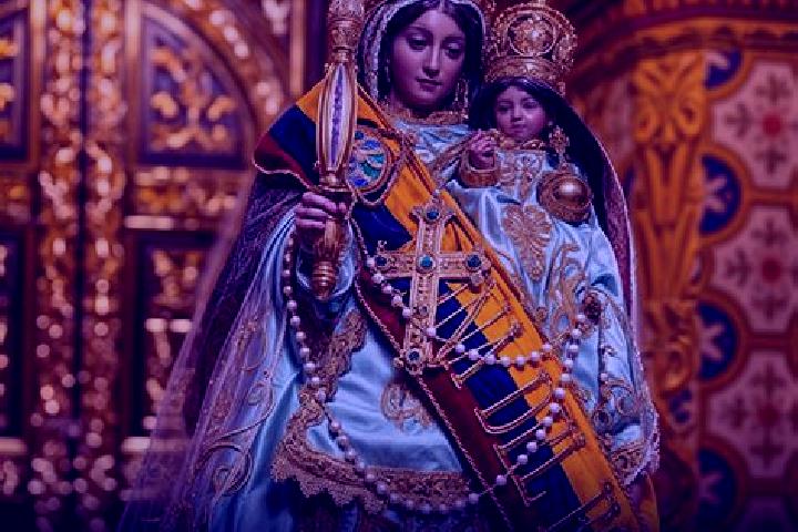 Elizabeth, 28 — Escort in El Quinche, Ecuador