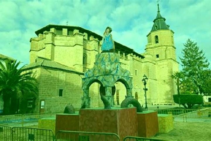 Elizabeth, 28 — Escort in Rivilla de Barajas, Spain