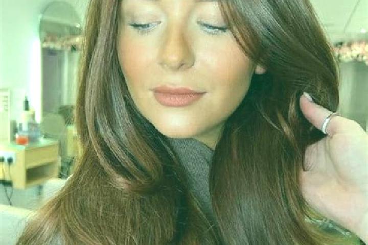 Elizabeth, 29, a auburn brown-eyed mediterranean companion based in Mendlesham. Offering Deep French Kissing, Girlfriend Experience, Couples, GFE, Striptease...