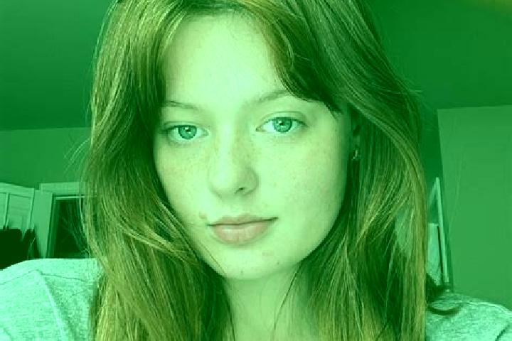 Elizabeth, 29, a auburn grey-eyed latina companion based in Cajari. Offering Travel Companion, CIM, A-Level, Couples. Available for incall and outcall, day a...