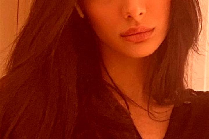 Elizabeth, 29, a black dark-eyed middle eastern companion based in Dihok. Offering Domination, Girlfriend Experience, 69, A-Level. Available for incall and o...