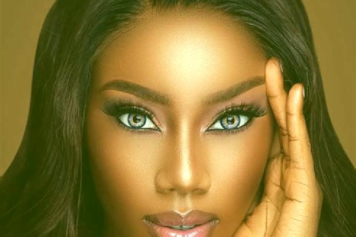 Elizabeth, 29, a chestnut blue-eyed ebony companion based in Buza. Offering CIM, Striptease, Girlfriend Experience. Available for incall and outcall, day and...