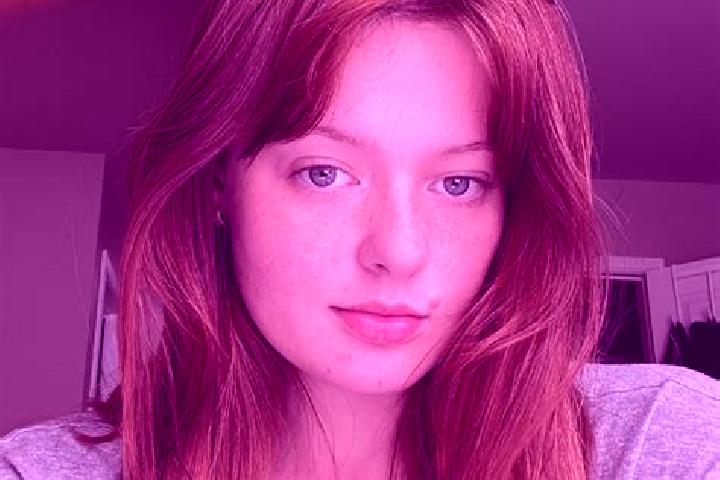 Elizabeth, 29, a chestnut green-eyed caucasian companion based in Mora. Offering Duos, GFE, Overnight, OWO, CIM. Available for incall and outcall, day and ev...