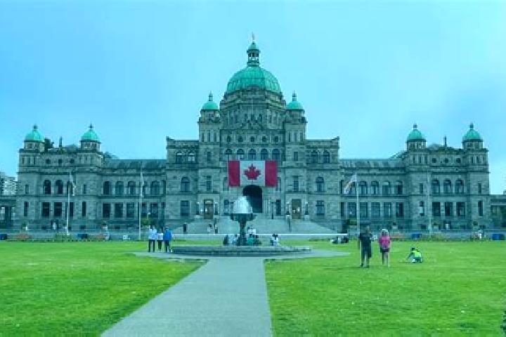 Elizabeth, 29 — Escort in Capitol Hill, Canada