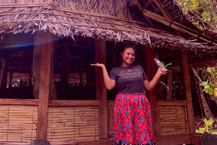 Elizabeth, 29 — Escort in Oneop Village, Micronesia