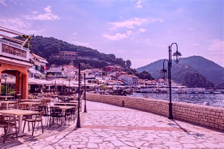 Elizabeth, 29 — Escort in Parga, Greece