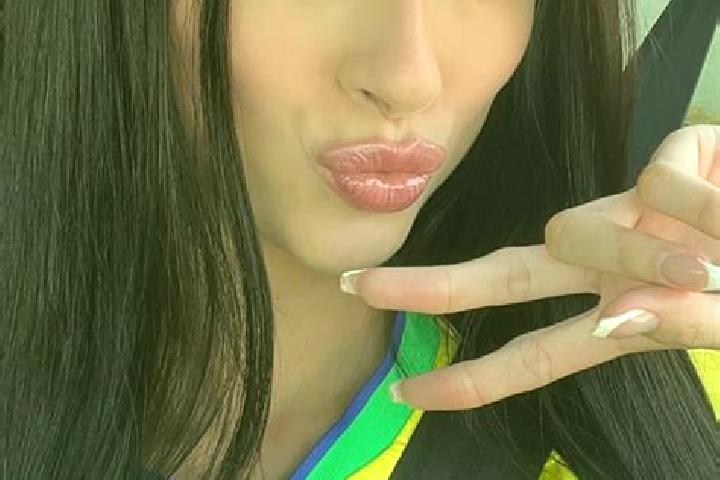 Elizabeth, 29 — Escort in Salinas, Brazil