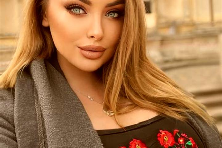 Elizabeth, 29 — Escort in Stryi, Ukraine