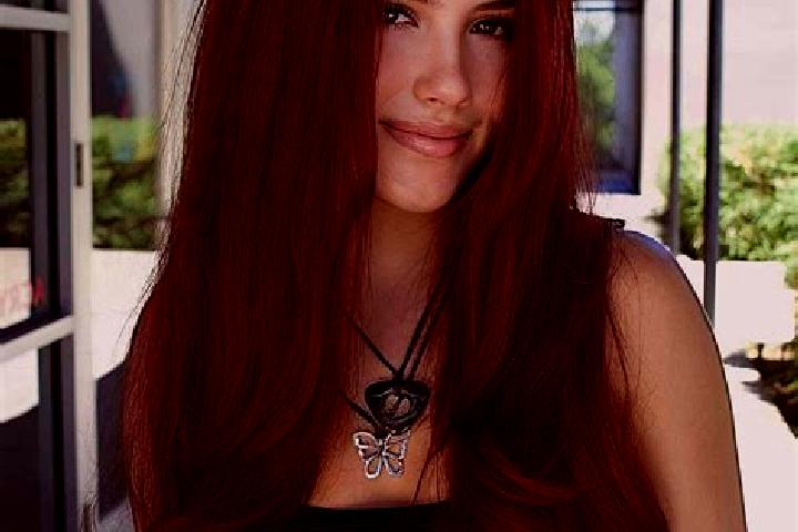 Elizabeth, 30, a auburn brown-eyed european companion based in Focseasca. Offering A-Level, Domination, 69, Roleplay. Available for incall and outcall, overn...
