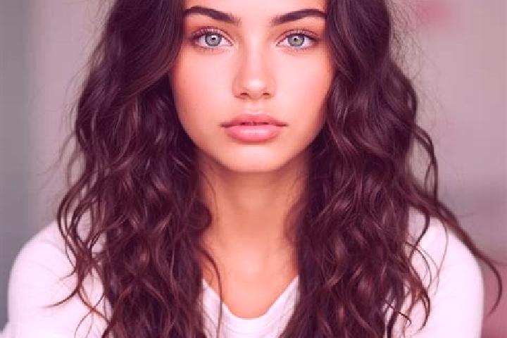 Elizabeth, 30, a brunette grey-eyed mediterranean companion based in Itaugua. Offering Party Girl, Overnight, Prostate Massage. Available for incall and outc...