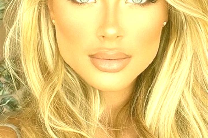 Elizabeth, 30, a dark blonde hazel-eyed latina companion based in Curilac. Offering A-Level, Roleplay, BDSM, Domination, Girlfriend Experience. Available for...