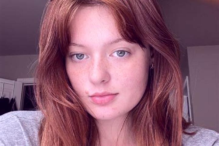 Elizabeth, 30, a red green-eyed caucasian companion based in Case Dosa. Offering Girlfriend Experience, Massage, A-Level, Fetish. Available for incall and ou...