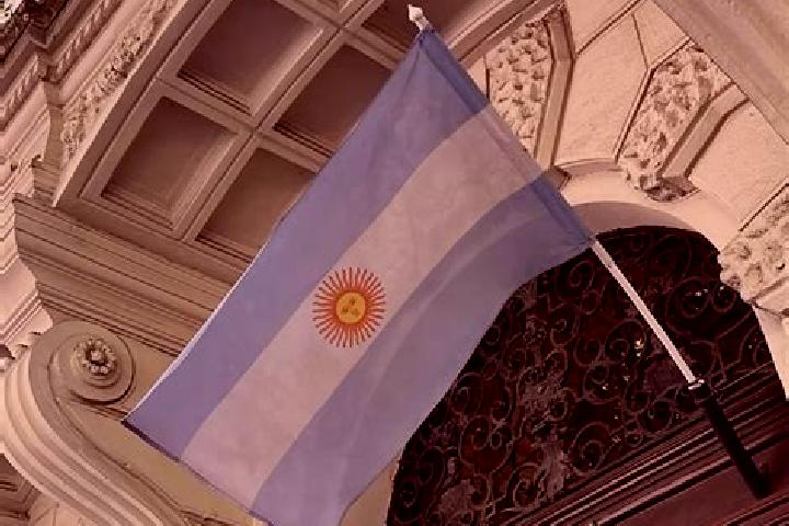 Elizabeth, 30 — Escort in Alijilan, Argentina