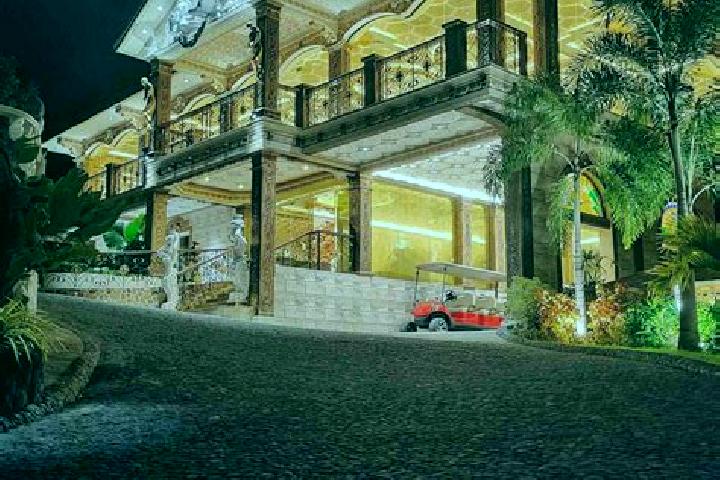 Elizabeth, 30 — Escort in Lubao, China
