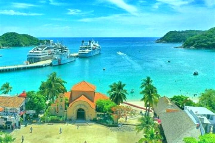 Elizabeth, 30 — Escort in Santa Maria Huatulco, Mexico