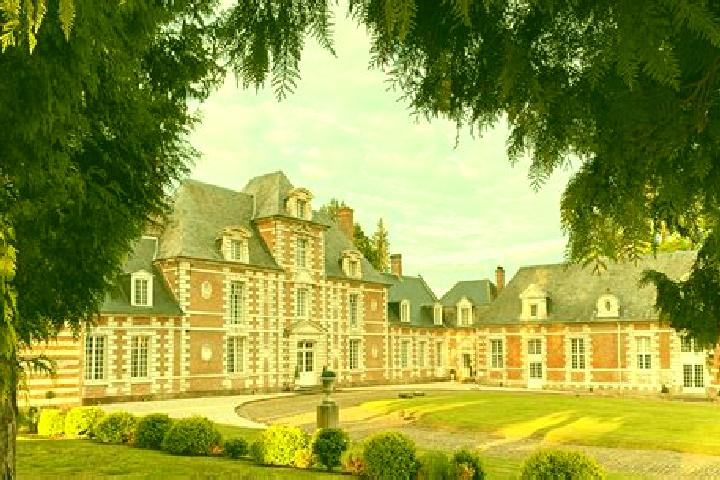 Elizabeth, 30 — Escort in Vauchelles-les-Quesnoy, France