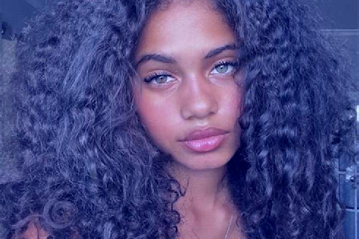 Elizabeth, 31, a black grey-eyed ebony companion based in Waldwick. Offering CIM, Striptease, 69, GFE. Available for incall and outcall, day and evening dates.
