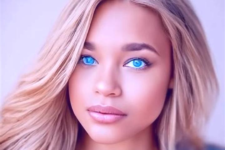 Elizabeth, 31, a blonde blue-eyed latina companion based in Lavaca. Offering Overnight, CIM, Erotic Massage. Available for incall and outcall, overnight book...