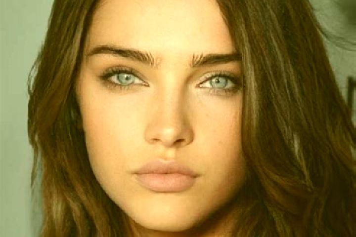 Elizabeth, 31, a brunette brown-eyed european companion based in Darsi. Offering Tantra, Roleplay, Striptease, GFE. Available for incall and outcall, overnig...