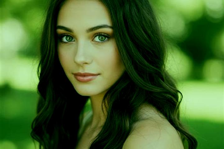 Elizabeth, 31, a brunette hazel-eyed mediterranean companion based in Koutoukounou. Offering CIM, A-Level. Available for incall and outcall, day and evening ...