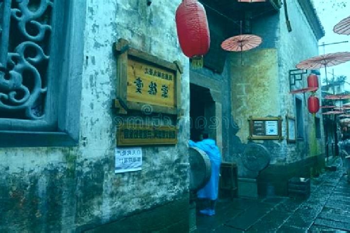 Elizabeth, 31 — Escort in Chongde, China