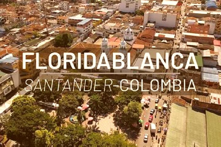 Elizabeth, 31 — Escort in Floridablanca, Colombia