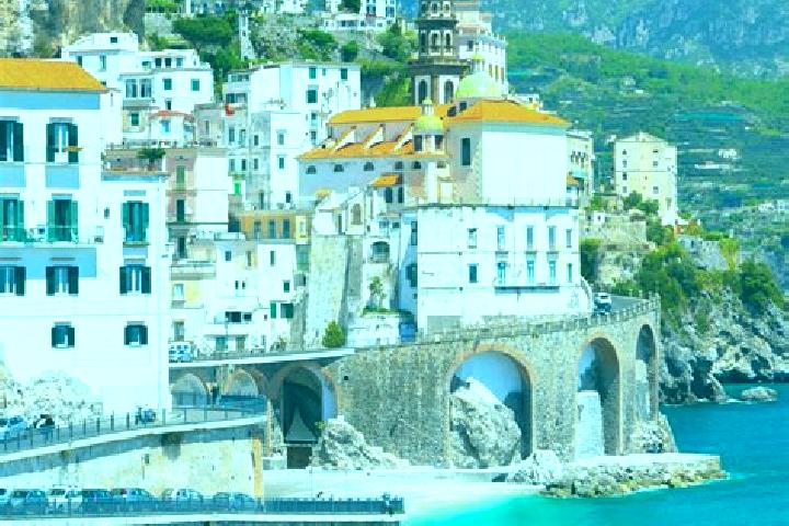 Elizabeth, 31 — Escort in Gombito, Italy