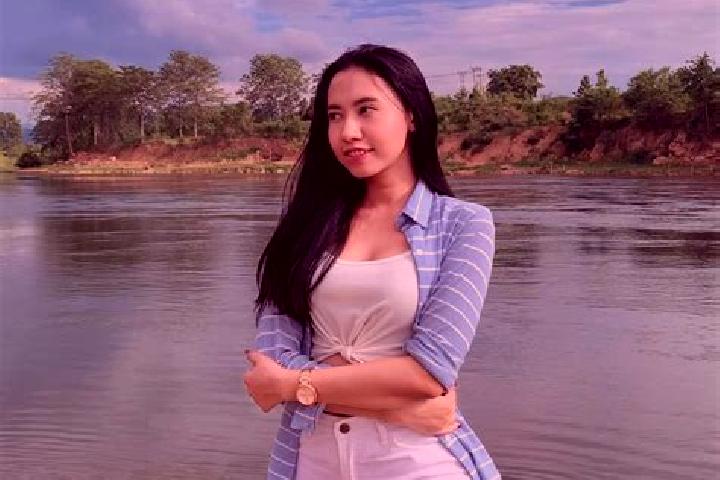 Elizabeth, 31 — Escort in Kyaw, Myanmar