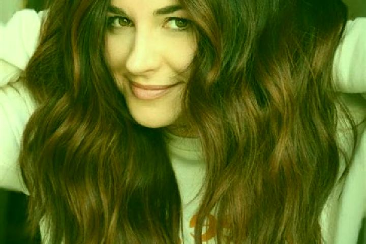Elizabeth, 32, a auburn dark-eyed latina companion based in Markdale. Offering Duos, OWO, A-Level, Party Girl. Available for incall and outcall, overnight bo...