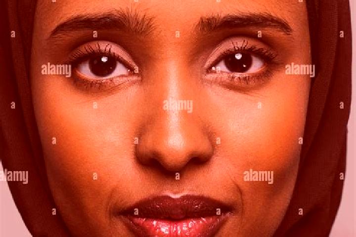 Elizabeth, 32, a black brown-eyed middle eastern companion based in Quiestede. Offering OWO, Erotic Massage, Prostate Massage, Party Girl, Girlfriend Experie...